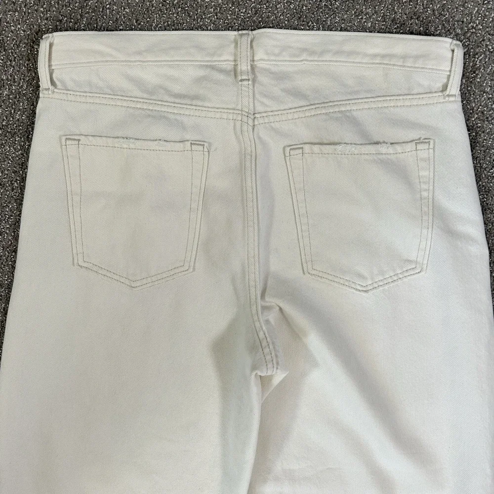 Banana Republic Women's High Rise Barrel Fit Jeans -Size 30- Ecru Off White